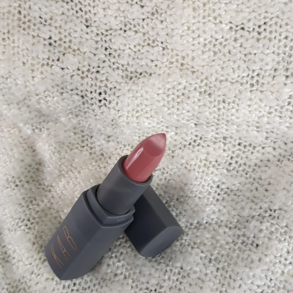 KAB Cosmetics Cream Lipstick in PEACH COBBLER, 3.5g/0.12oz